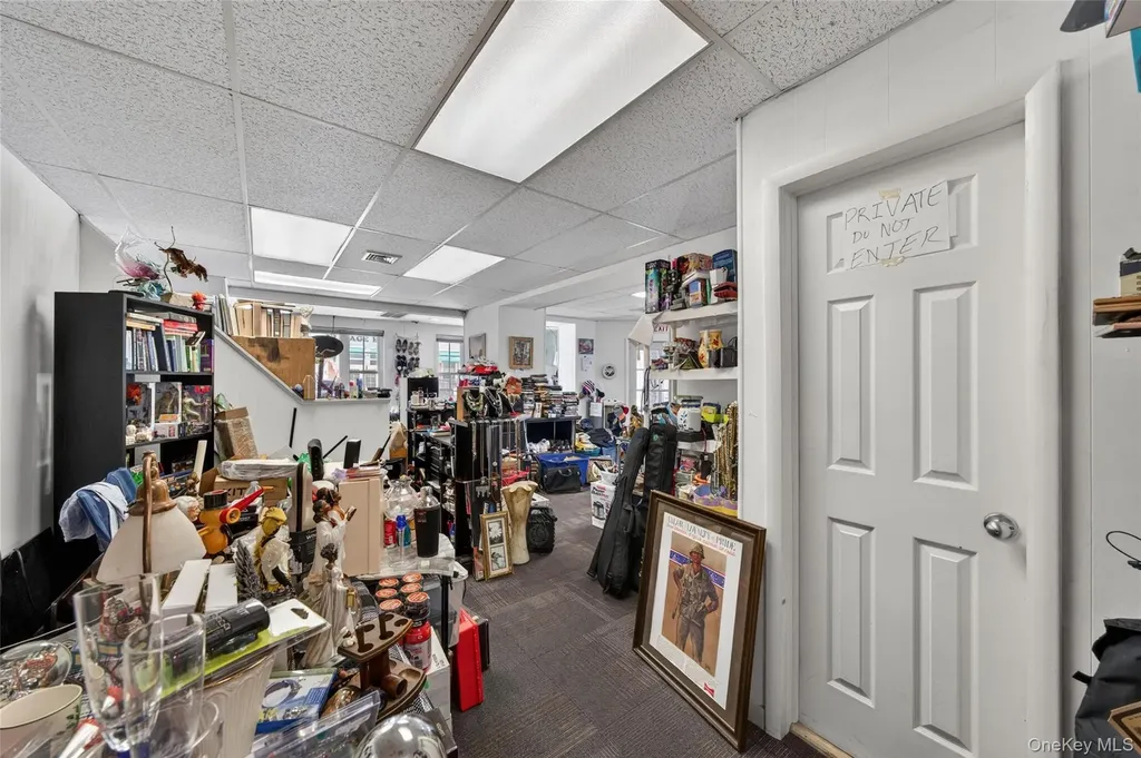 8 Stage Road Monroe NY 10950