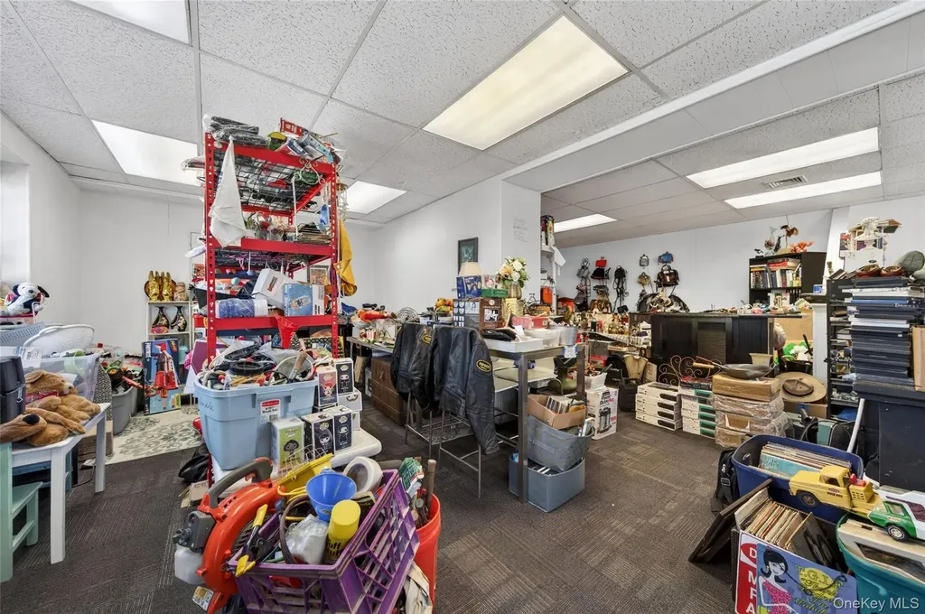 8 Stage Road Monroe NY 10950