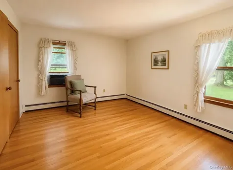 646 Oak Summit Road Millbrook NY 12545