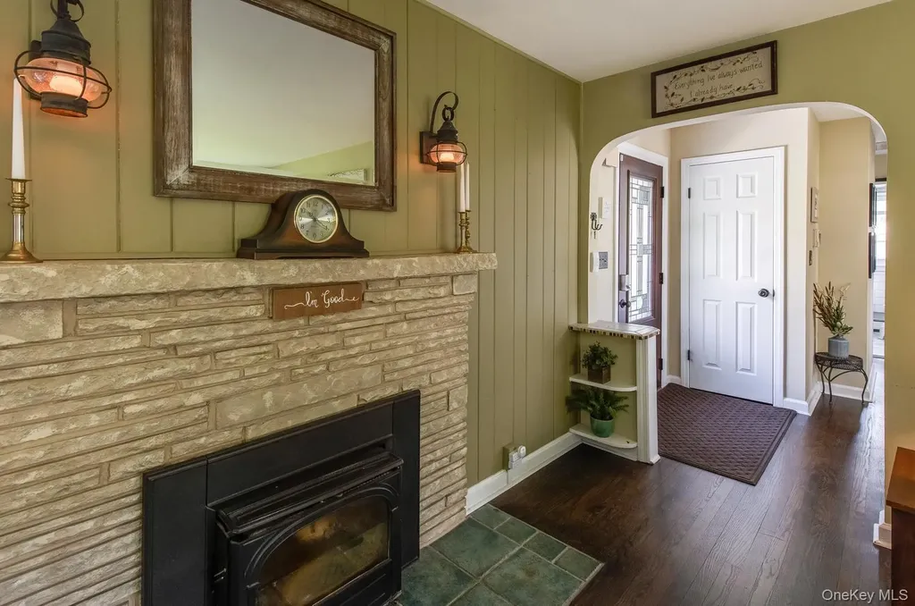 12 Pine Hill Drive Wappingers Falls NY 12590