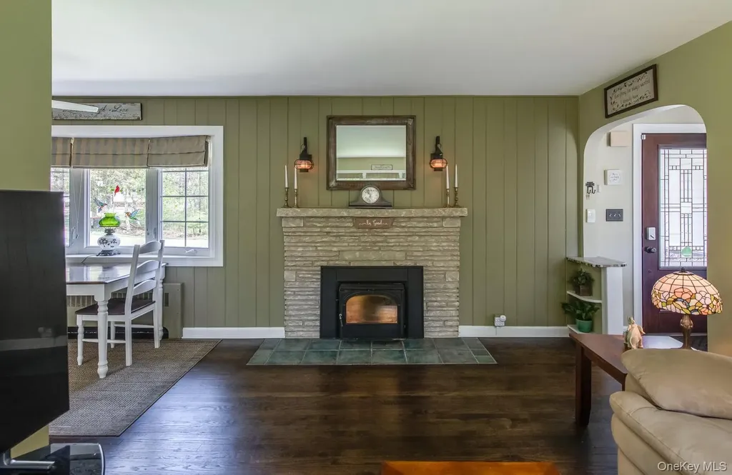 12 Pine Hill Drive Wappingers Falls NY 12590