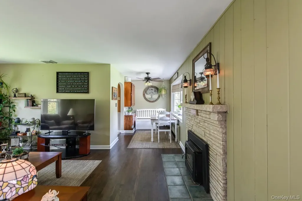12 Pine Hill Drive Wappingers Falls NY 12590