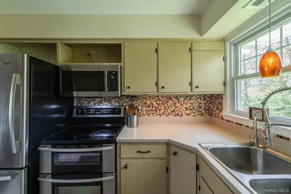 12 Pine Hill Drive Wappingers Falls NY 12590