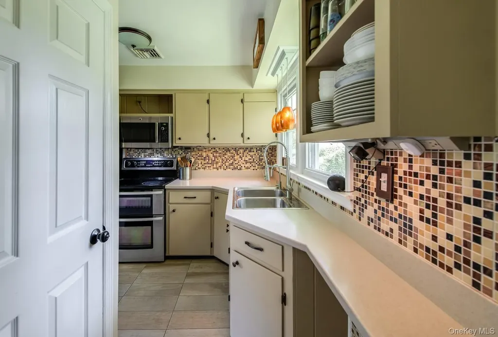 12 Pine Hill Drive Wappingers Falls NY 12590