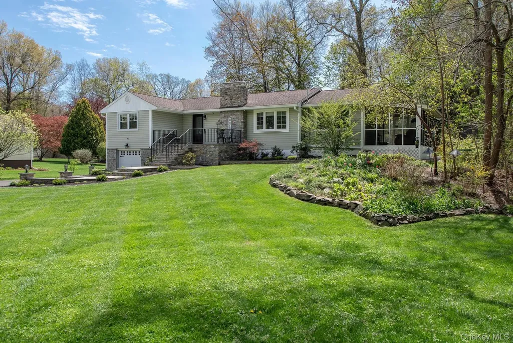 12 Pine Hill Drive Wappingers Falls NY 12590