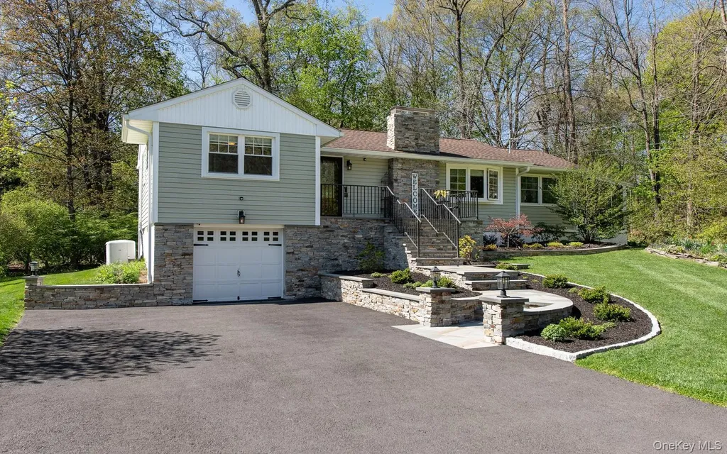 12 Pine Hill Drive Wappingers Falls NY 12590