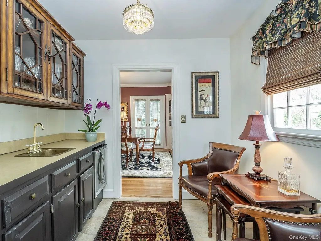 3 Duke Place Glen Cove NY 11542