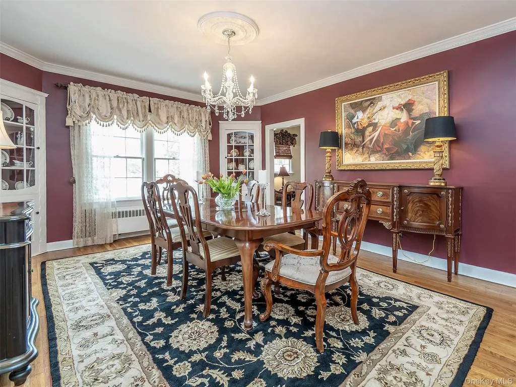 3 Duke Place Glen Cove NY 11542