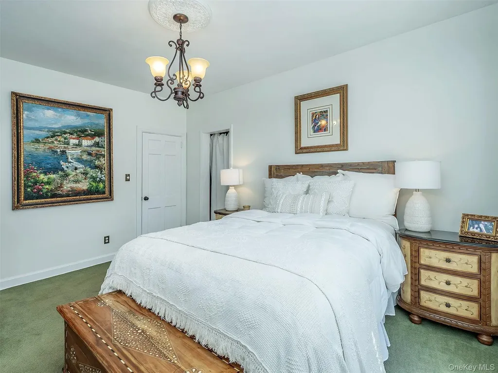 3 Duke Place Glen Cove NY 11542