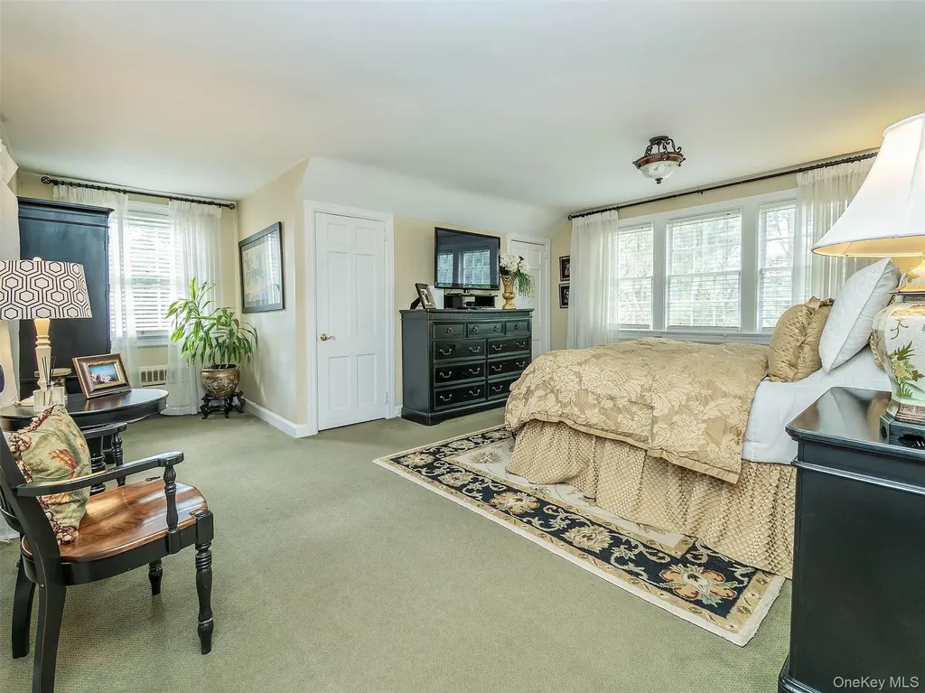 3 Duke Place Glen Cove NY 11542
