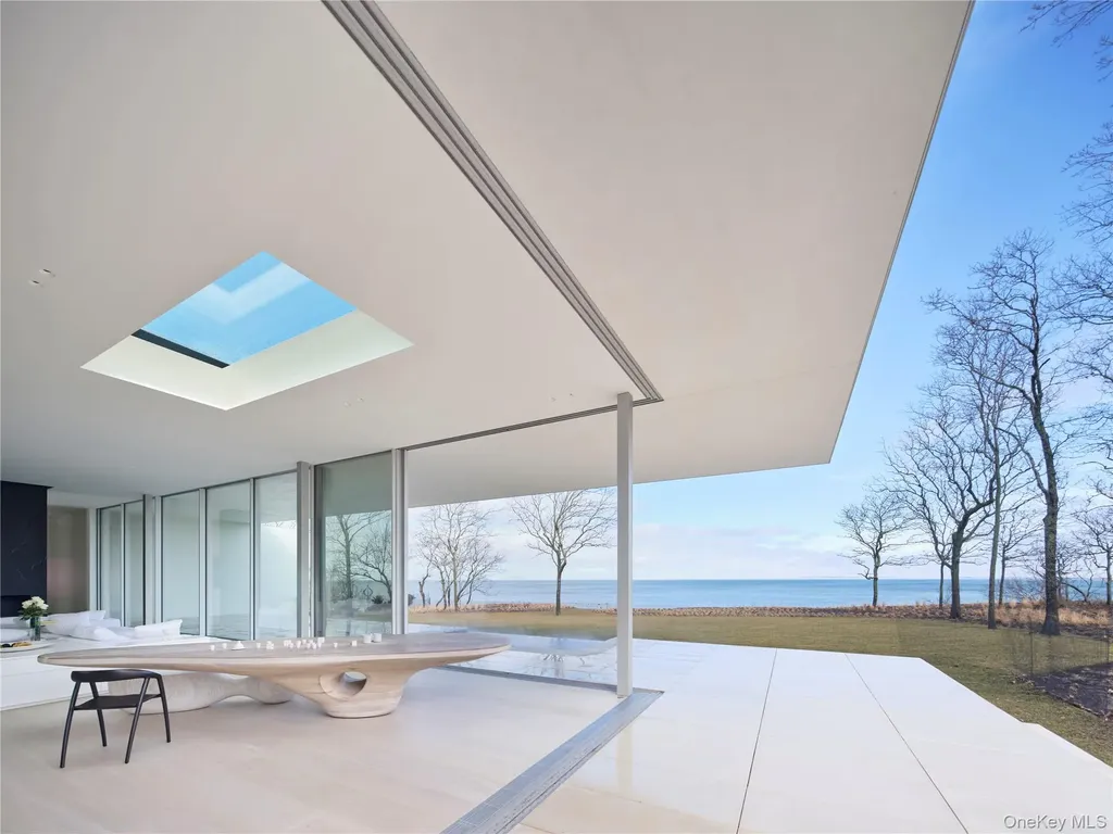 East Hampton NY 11937