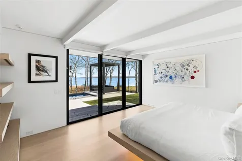 20 & 22 Hedges Banks Drive East Hampton NY 11937
