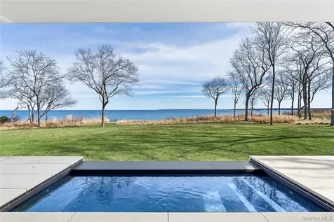 20 & 22 Hedges Banks Drive East Hampton NY 11937