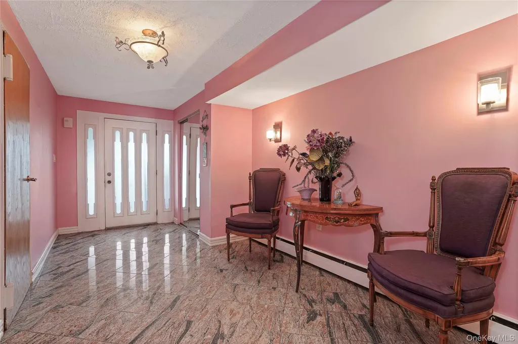88-56 Aubrey Avenue Glendale NY 11385