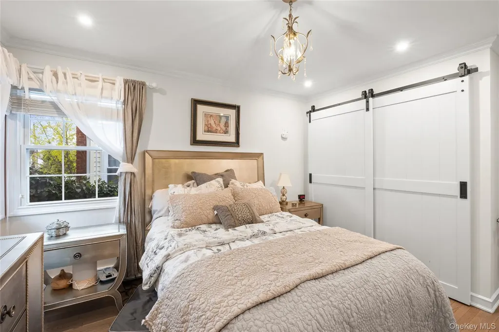 59 E Shore Drive Massapequa NY 11758