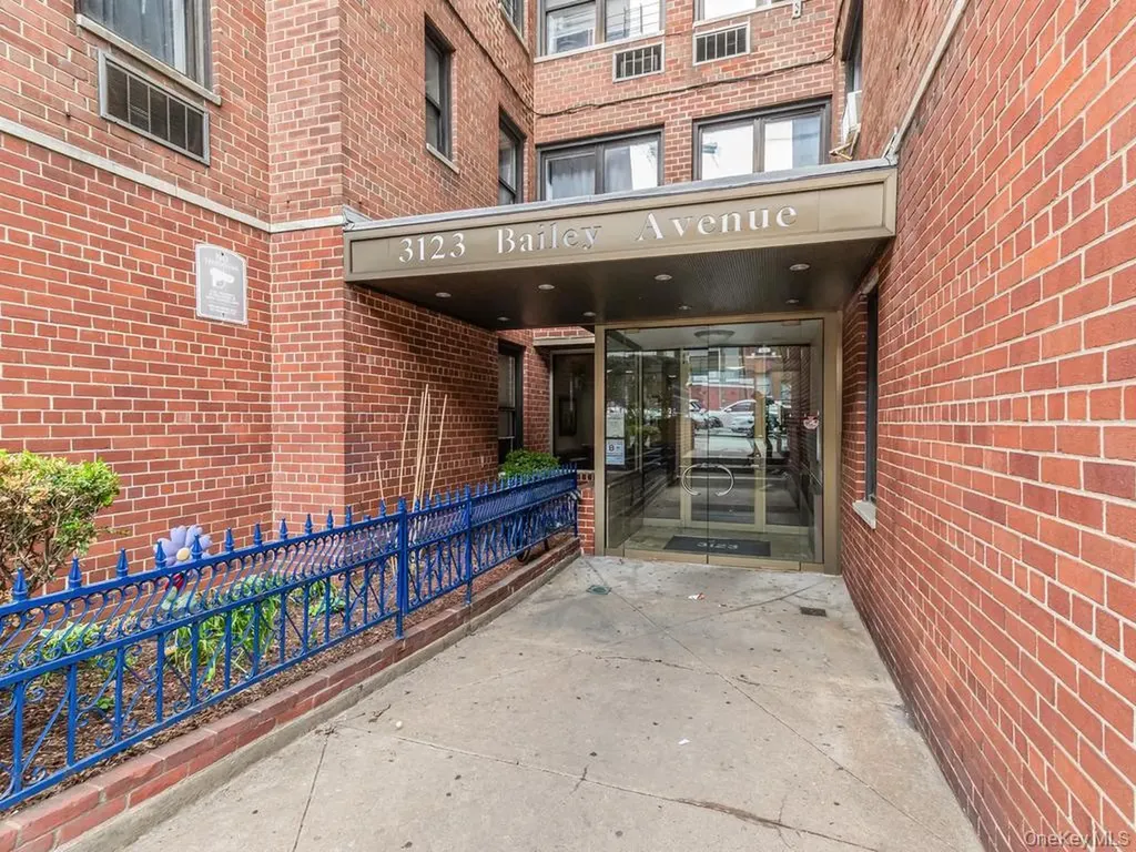 3123 Bailey Avenue Bronx NY 10463