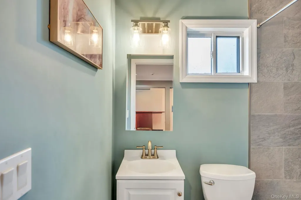 76 Huntington Drive Mastic Beach NY 11951
