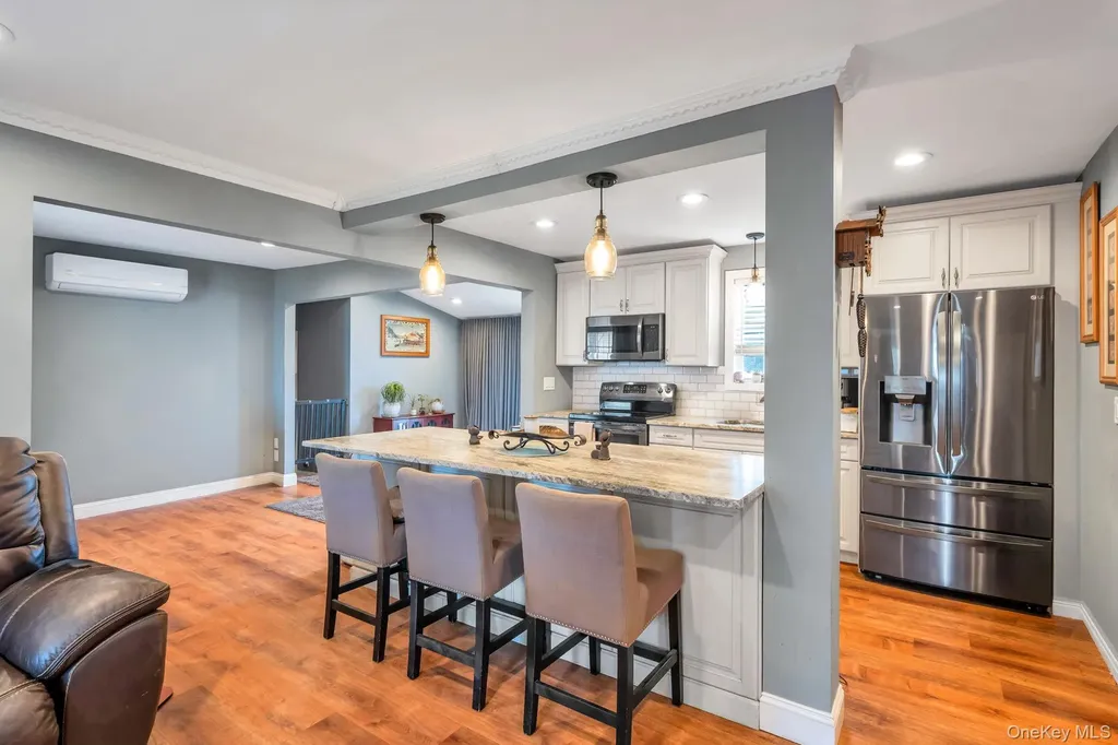 76 Huntington Drive Mastic Beach NY 11951