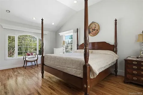 1 Kissam Lane Glen Head NY 11545