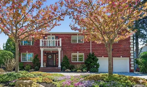 1 Kissam Lane Glen Head NY 11545