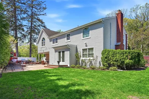1 Kissam Lane Glen Head NY 11545