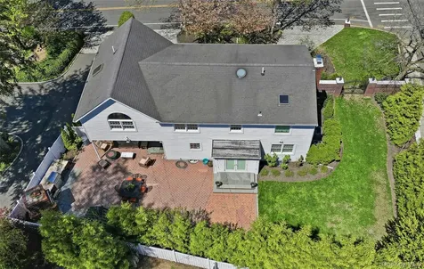 1 Kissam Lane Glen Head NY 11545