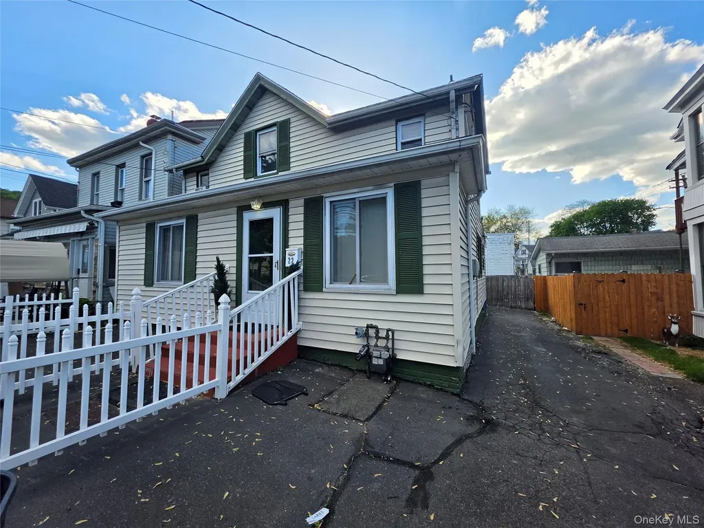 22 Westside Avenue Haverstraw NY 10927