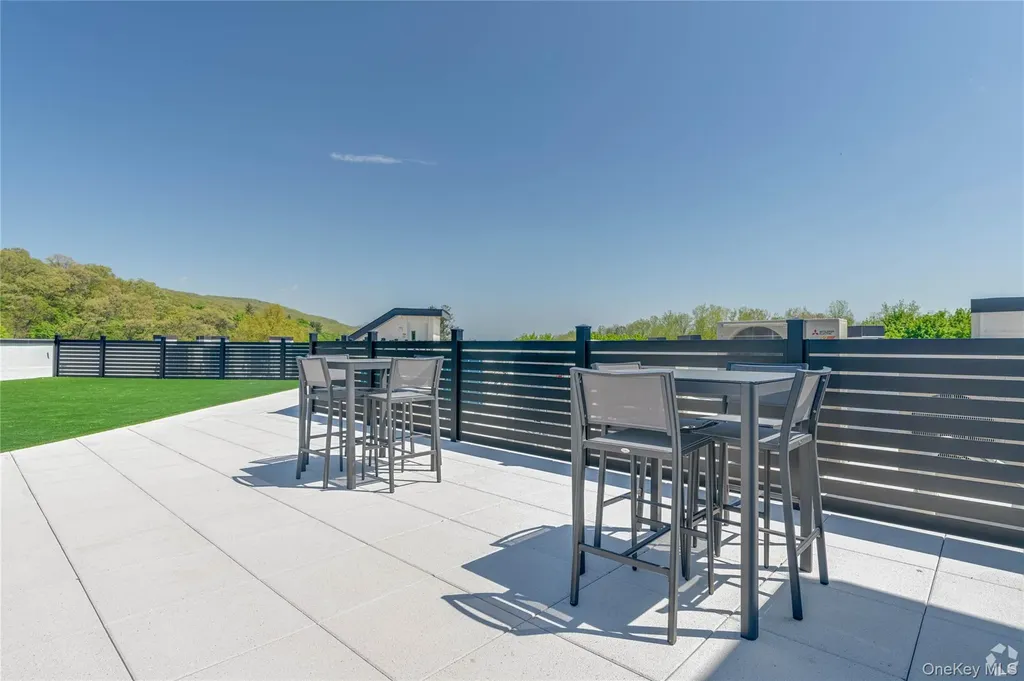 15 Washington Avenue Suffern NY 10901