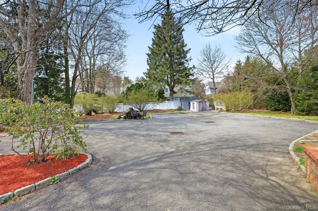 3 Macdonald Avenue Armonk NY 10504