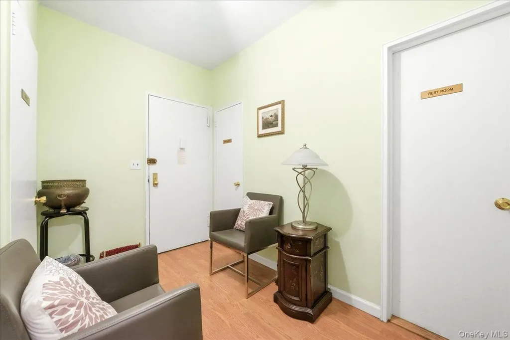 11050 71st Road Forest Hills NY 11375
