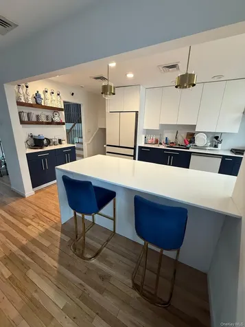 23 Geoffrey Lane Hewlett NY 11557