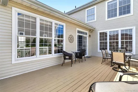 17 Oldwyck Crescent Highland Mills NY 10930