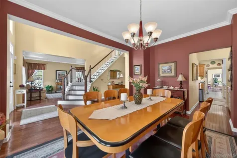 17 Oldwyck Crescent Highland Mills NY 10930