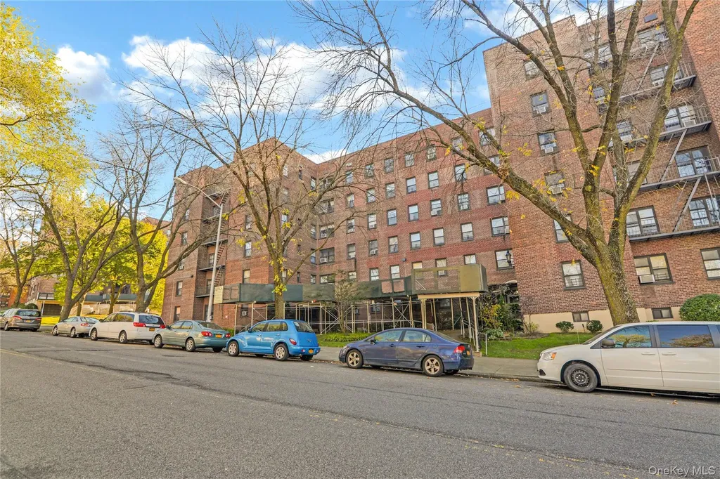 141-10 25 Road Flushing NY 11354