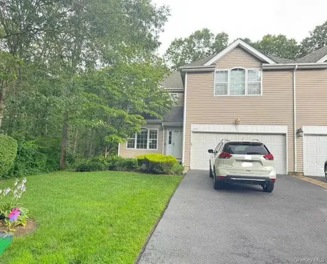 103 Sunflower Ridge Road South Setauket NY 11720