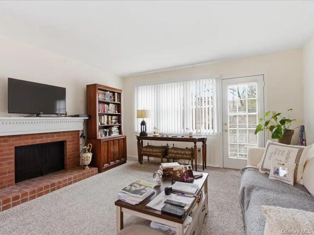 177A Heritage Hills Somers NY 10589