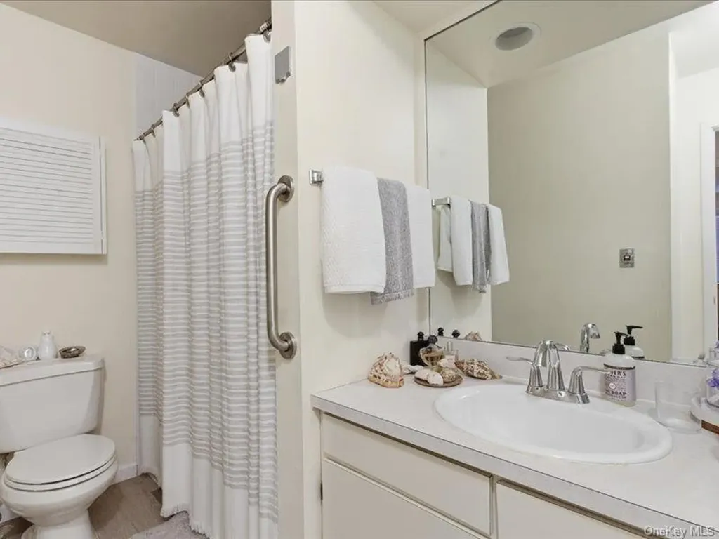 177A Heritage Hills Somers NY 10589