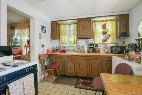 3-5 School Street White Plains NY 10606