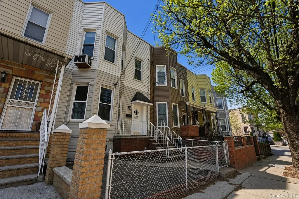 6508 Cooper Avenue Glendale NY 11385