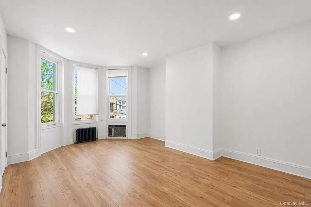 6508 Cooper Avenue Glendale NY 11385