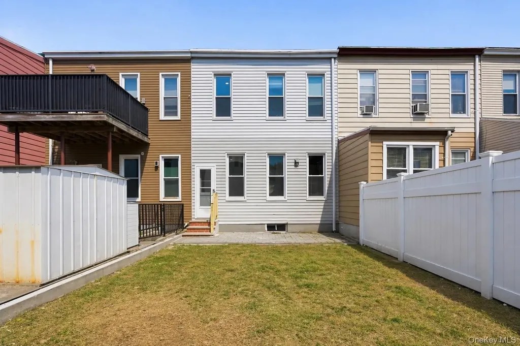 6508 Cooper Avenue Glendale NY 11385
