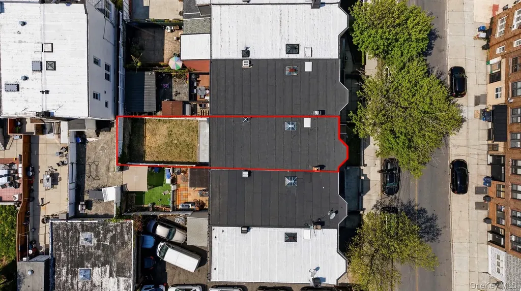 6508 Cooper Avenue Glendale NY 11385