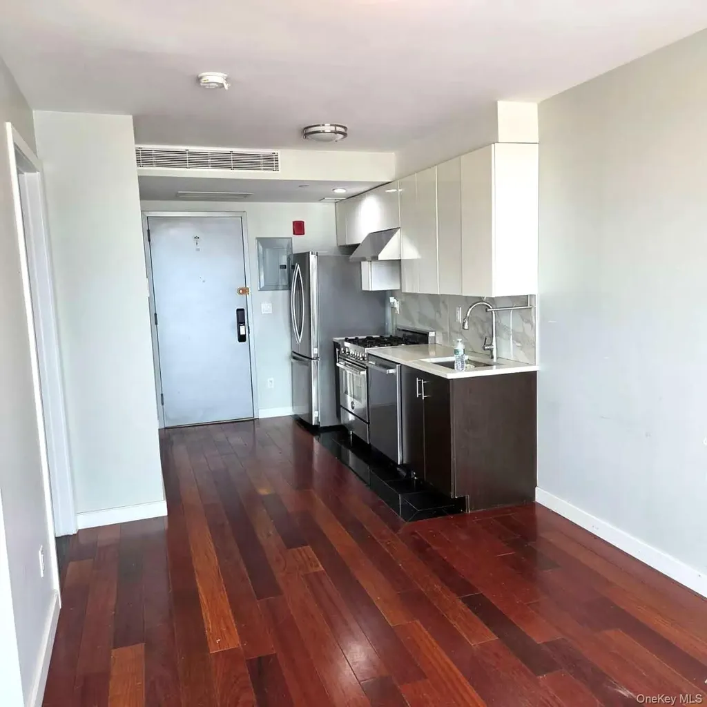 14238 37th Avenue Flushing NY 11354