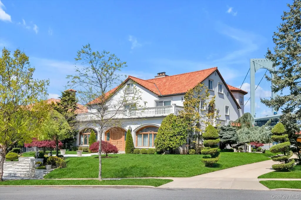 118 Malba Drive Malba NY 11357