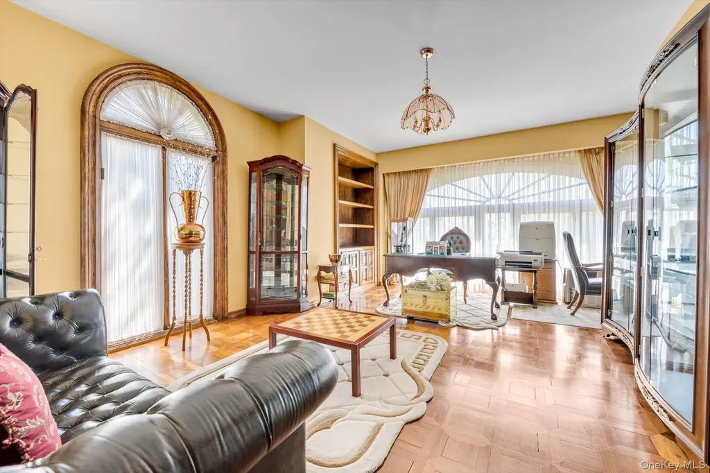 118 Malba Drive Malba NY 11357