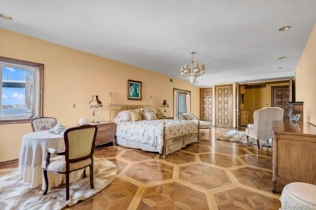 118 Malba Drive Malba NY 11357
