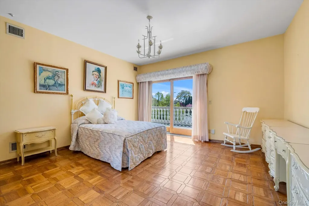 118 Malba Drive Malba NY 11357