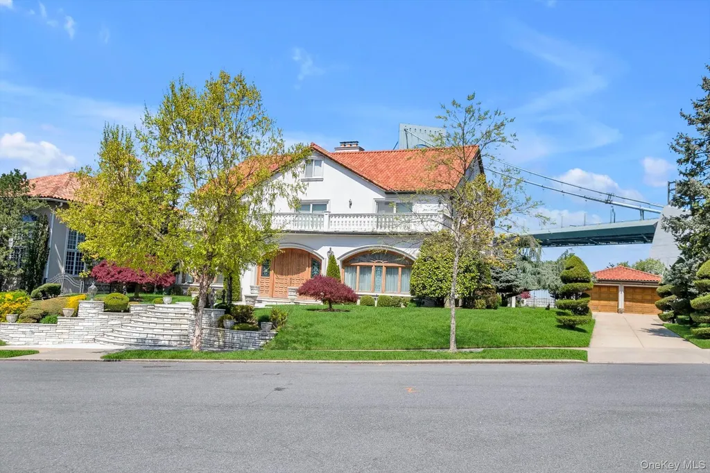 118 Malba Drive Malba NY 11357