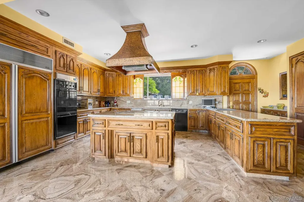 118 Malba Drive Malba NY 11357