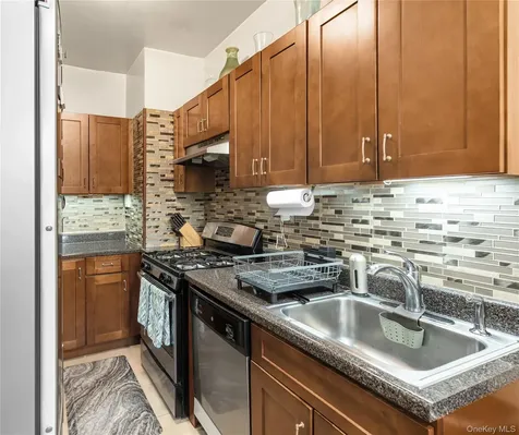 43 Calton Road New Rochelle NY 10804